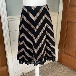 Ann Taylor Chic Chevron Black and Tan Skirt - size 4